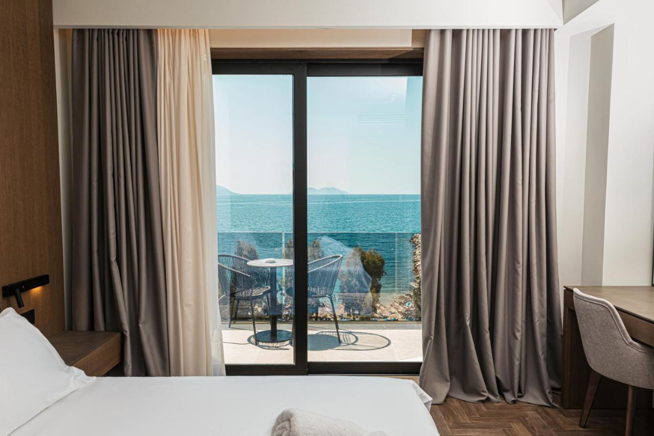 Mazarine Hotel, Vlore, Albania Radhime Ngoại thất bức ảnh