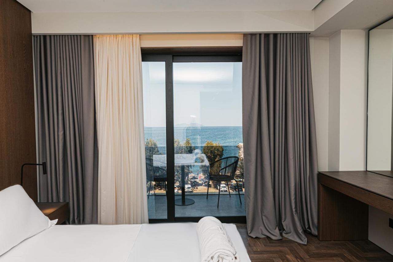Mazarine Hotel, Vlore, Albania Radhime Ngoại thất bức ảnh